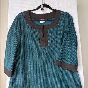 Tiana B Blue dress with Black Design Shift Style Sz XL 3/4 Length Sleeve